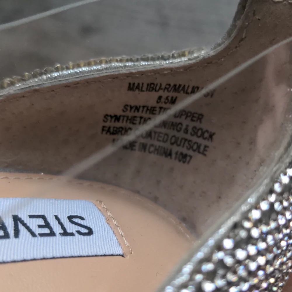 STEVE MADDEN Malibu Rhinestone Studded Clear Pump Size 6.5